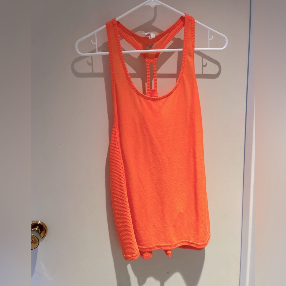 Under Armour tank